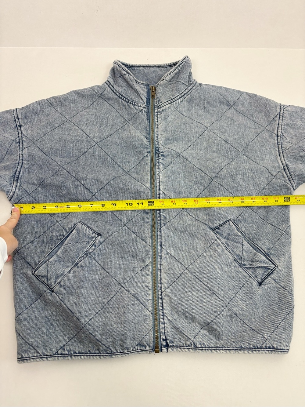 VICI Xander Quilted Denim Jacket in Medium Wash Size S - Picture 8 of 9